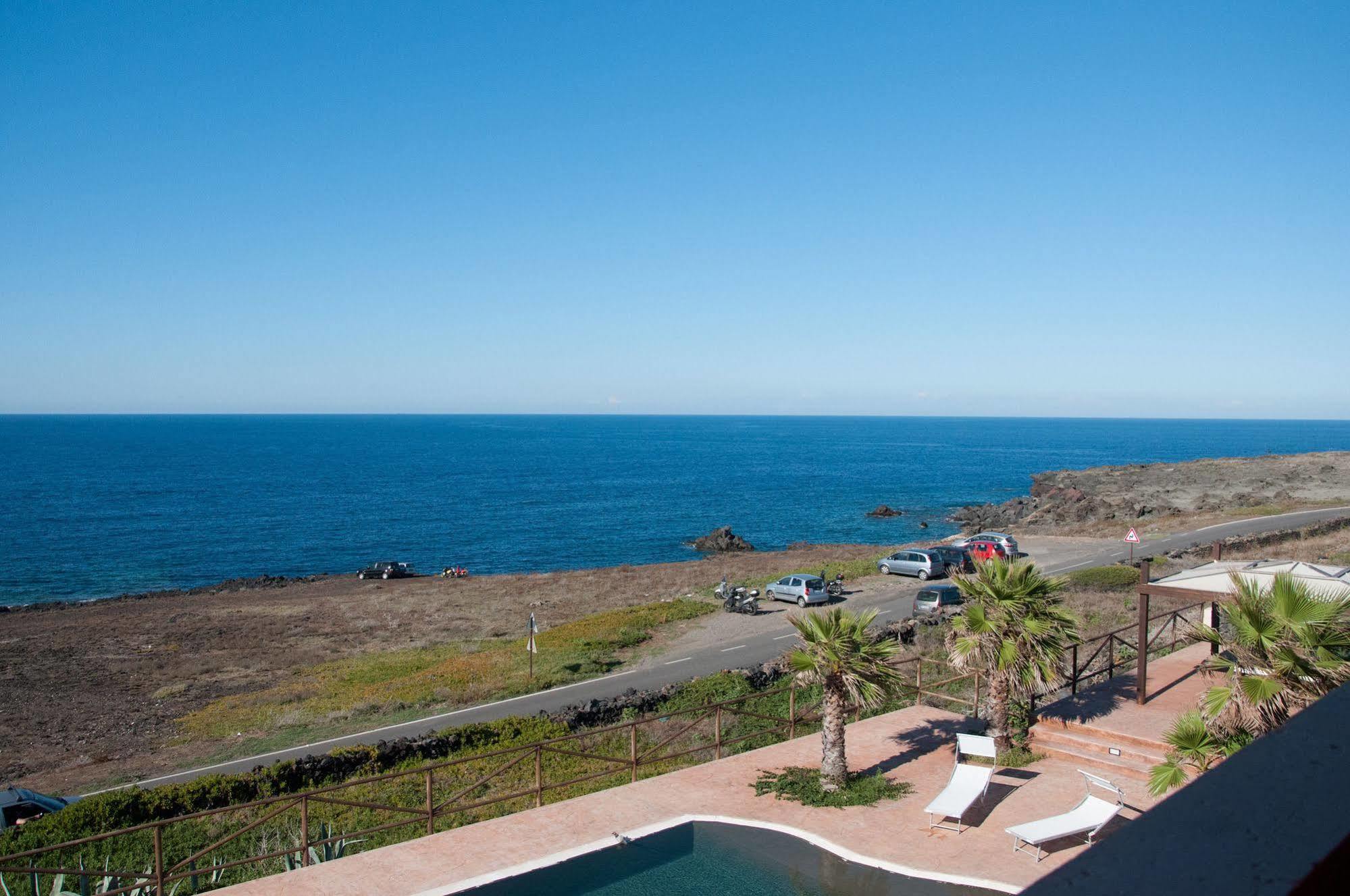 Hotel Bue Marino Pantelleria Exterior photo