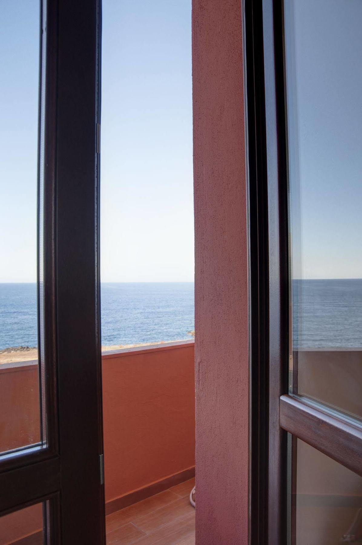 Hotel Bue Marino Pantelleria Exterior photo