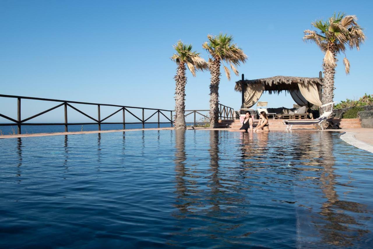 Hotel Bue Marino Pantelleria Exterior photo